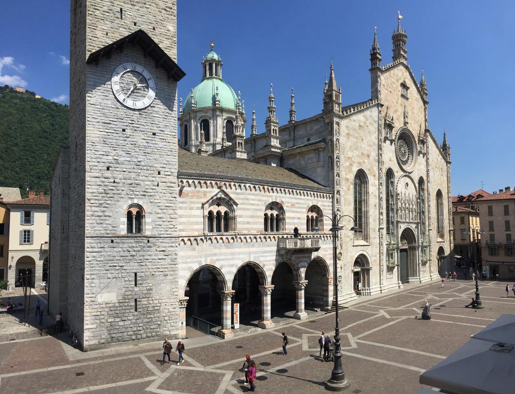 Ancient Courtyard Bonanomi In Como Historic Centre Kültér fotó